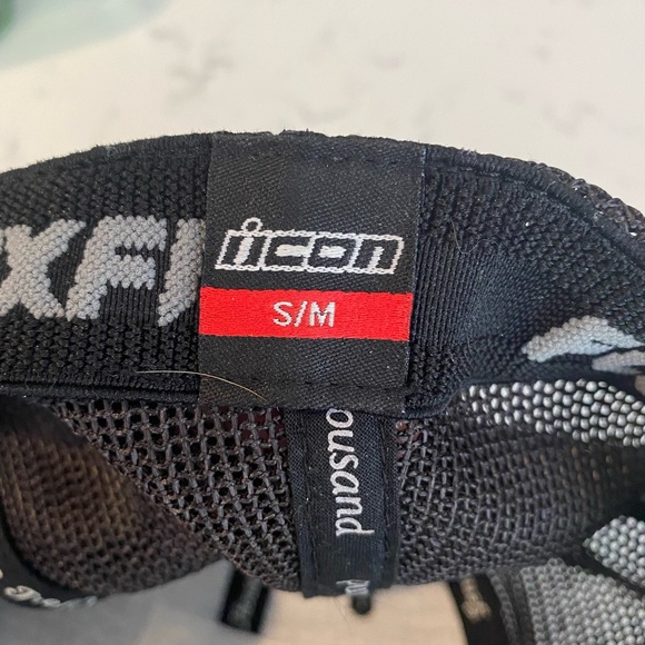 Icon Moto flex fit hat - Picture 2 of 2